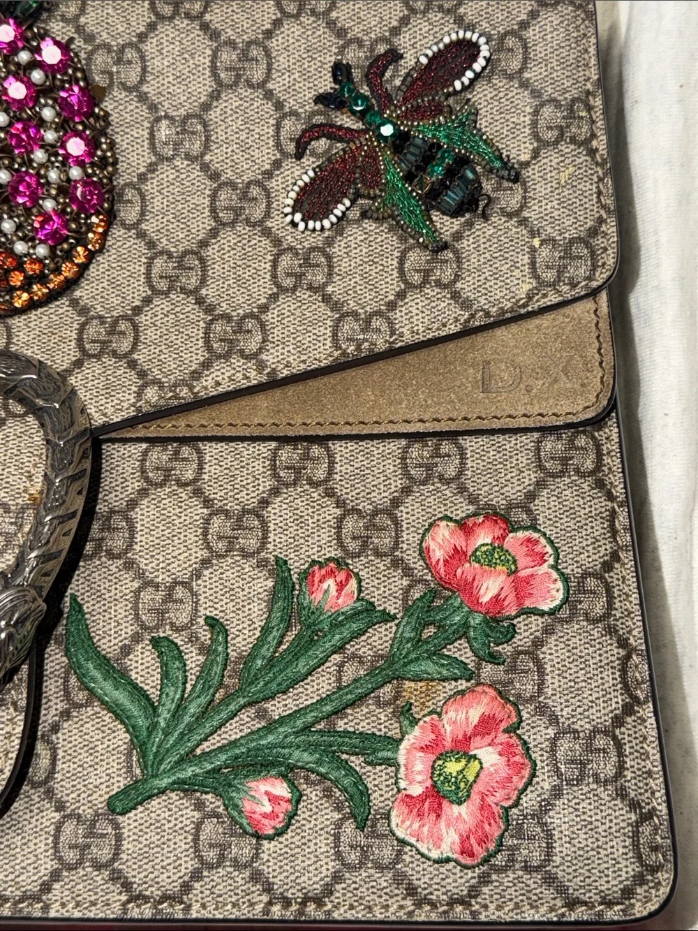 Gucci Beige GG Supreme Embroidered Dionysus Shoulder Bag with Pineapple Detail